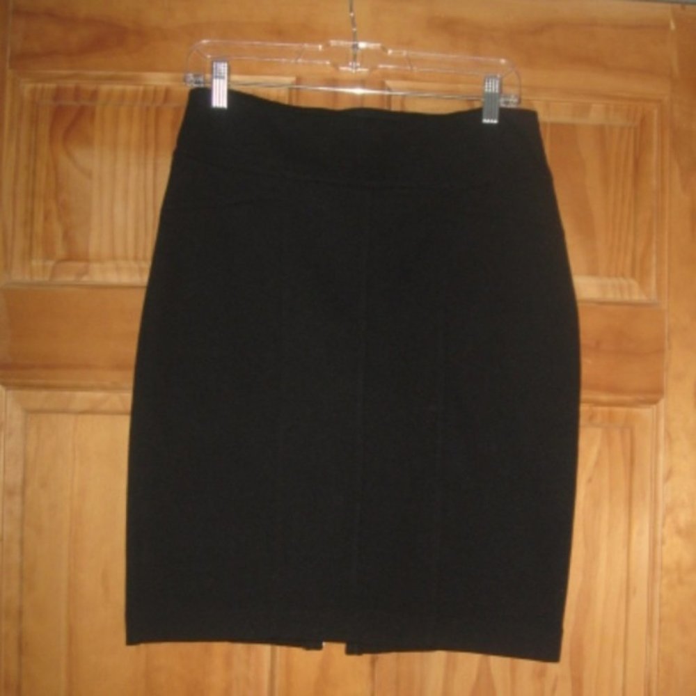 Jennifer Lopez Black Pencil Skirt with Side Zipper